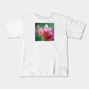 Sweet peas, -small but pretty Kids T-Shirt